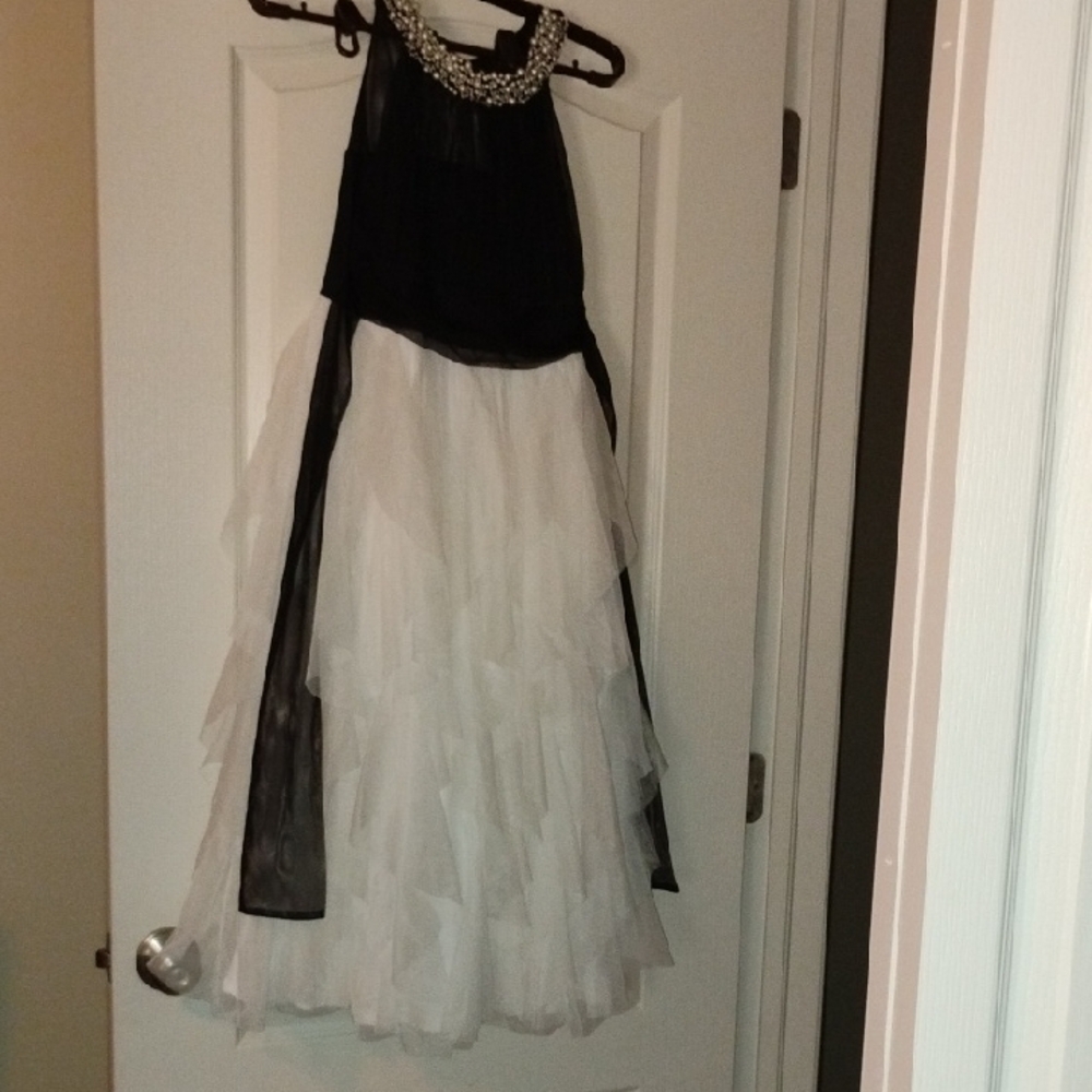 Chic Black and White Kids Formal Dress
